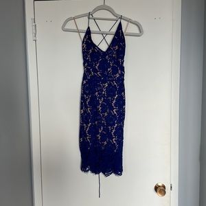 Sexy V-neck, deep back corset Lace dress